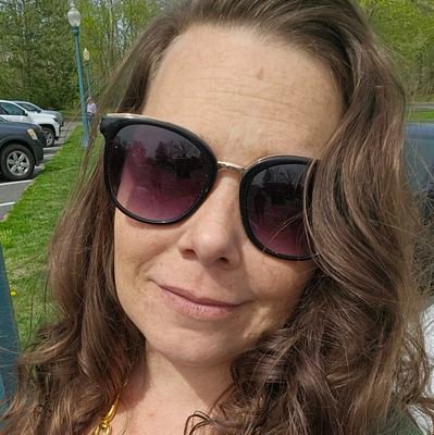Divorced Pennsylvanian Mom of 2 Amazing Daughters,Philly Sports,refuse to pay for edit function,Anti-MAGA. PRO Vaccine,PRO-Choice.
I stand with Ukraine.