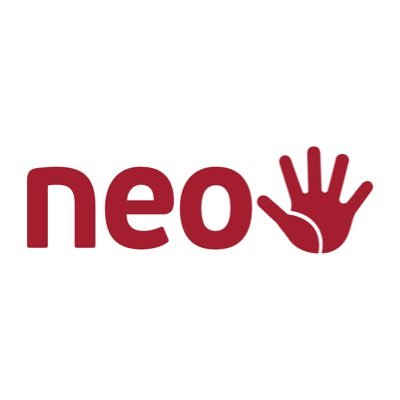 Dr. en Filosofía Política. MBA (IESE). Periodista. Cofundador de “neo”.