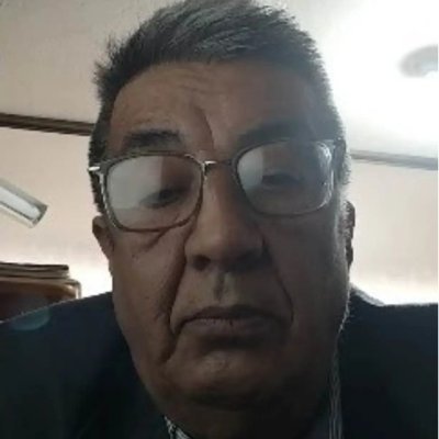 Abogado con 30 años de experiencia en asuntos penales, civiles y familia.