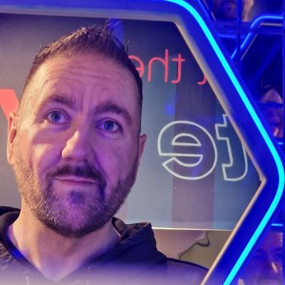 Breakfast Show presenter with @eastcoastfm former @FM104 @SPIN1038 Husband, Dad of 3, Huge @lfc fan and lover of 90's dance classics. All views my own.