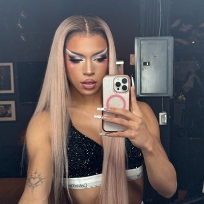 Drag Race MX 2 🇲🇽 model / dancer 🔥la varo consentida🔥 ig: horaciopotasio