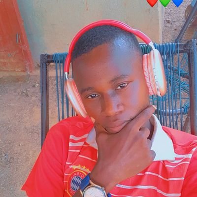 Alywin19's profile picture. 