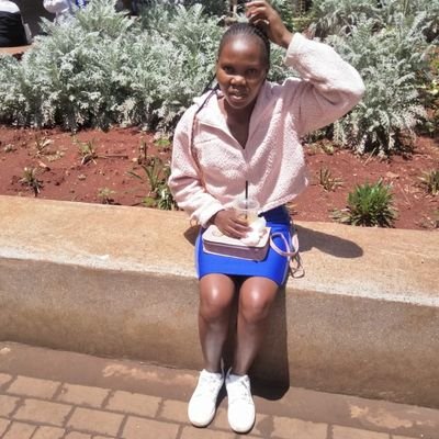 nantecho's profile picture. 