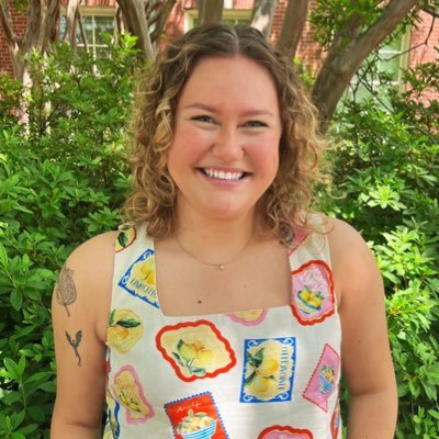 BA in psychology and English from Indiana University. Research Coordinator in Embark Lab at University of Wisconsin-Madison.