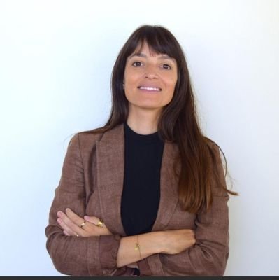 Presidenta @latu_uy Economista @univMontevideo | Sanducera | Fan del helado de menta, el Martín fierro y Rocha | Ex MPAID @Kennedy_School | Espanglish tweets