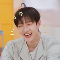 vica🌻 (@lhatetoadmit) 's Twitter Profile