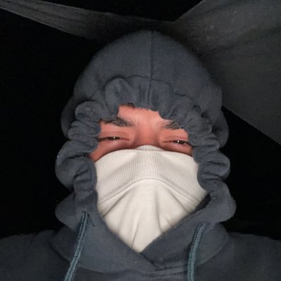 bakiko0's profile picture. 3D artist | rtrd | prob nothing