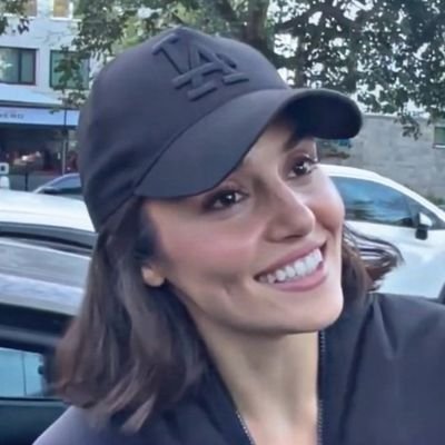 MonicaR22036743's profile picture. HandeErçel 🦋