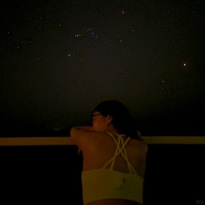 RpokJel's profile picture. Simple👩         Travelling😍
Foodiee...😋     $ingle✌