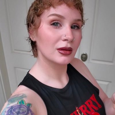 lovely and caring 😍 I’m new here i just want to make new friends and have fun 🤩 🥰