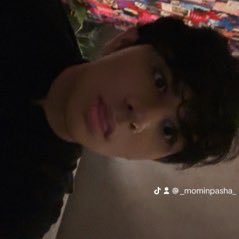 Mominpasha_'s profile picture. 