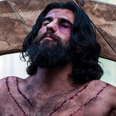 كل الذين انتصروا كانوا في يومٍ ما على حافة الهزيمة، لكنهم لم يستسلموا