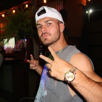 mdemario24's profile picture. That’s Dior homme not Dior homie