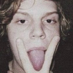 angelss444ever's profile picture. life imitates art