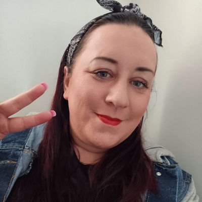 LinziAppleton84's profile picture. 