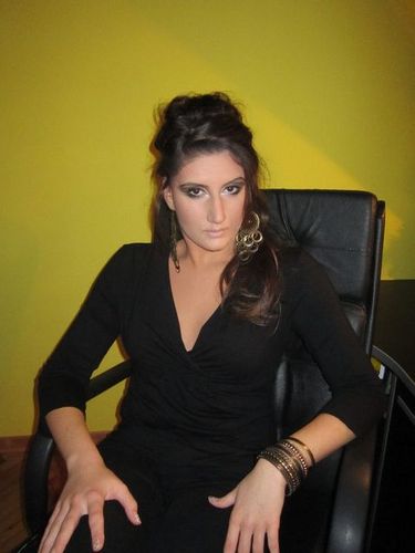 LeahSampson4's profile picture. 