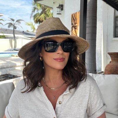 _mcorum's profile picture. Probably eating Mexican food or overthinking.