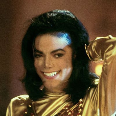 She/Her | Moonwalking through HIStory | Honouring the legacy of Michael Jackson 🎶 | Advocate for the TRUTH and JUSTICE ✊🏽 | #mjinnocent