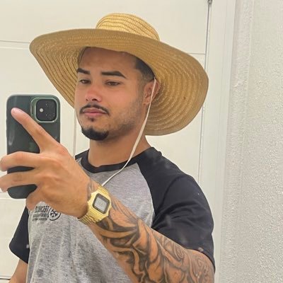 SenhorStark7's profile picture. vivendo e se fudendo