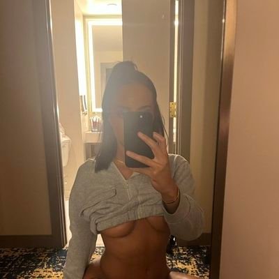 molugracias's profile picture. 