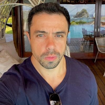 MrAndersonLarry's profile picture. Golden, just getting by each waking moment with love for God 🙏 and country🇺🇸

@boydadgirldad❤️