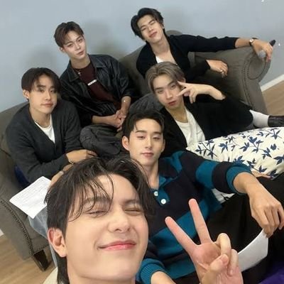 TheiymKea50852's profile picture. การเริ่มต้นใหม่ไม่ได้แพ้ตลอด✌️✌️