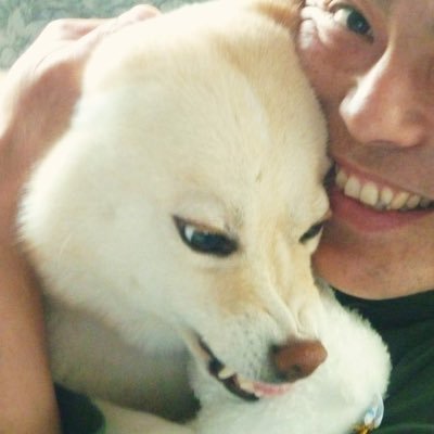 uzonkamacx's profile picture. 動物が好きで白柴と猫3が一緒に暮らしています。　 心に風が吹いた時、油絵等描く事もあります。。