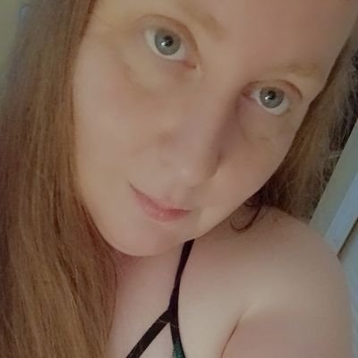Being sweet hasn't gotten me anywhere... time to be bad 😈🍑
I reply on Telegram or OnlyFans... Come chat with me 😘😘