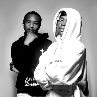 WeRobTheBank's profile picture. Music duo tellin’ reallife  hustle, grind, wins & losses.
We drop music for the ones chasin’ dreams, dodgin’ Ls, and still ten toes.
#RealLife