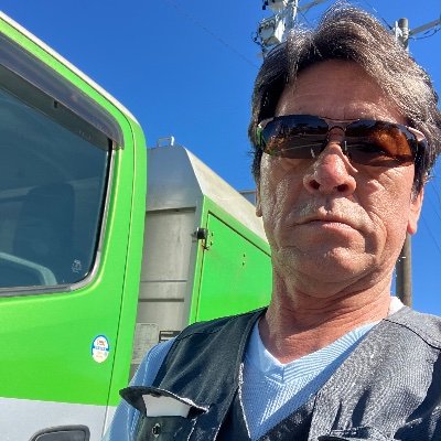 MsQUgmfUgV49811's profile picture. しょうもない、オヤジだけど、元気はあるぞー