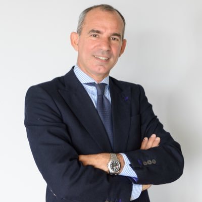 Graduated in London, Munich Re & The Hellenic Institute of Insurance. Present in the insurance sector from 1988