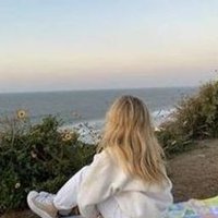 Eeweaacarn (@eeweaacarn3484) 's Twitter Profile