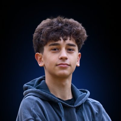 Web designing and developing for over a year, documenting my journey to $10k/month, open to connect!