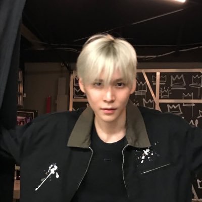 pear ✩ Profile