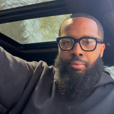 -Investor📈 -Real Estate Investor🏡 -I Sell Cars🚘 -Straight Cash Cars💰 #SBVAuto🚘 #Number1InTheNation🥇 #DaCarHustler😎 #WhenLifeGiveYouLemonsMakeLemonade🍋
