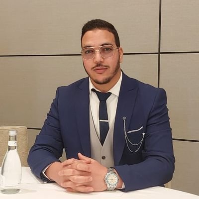مهتم بمجال الأنيميشن و الموشن جرافيك.
جاهز للأعمال التطوعية الغير ربحية. تواصل معي الأن.