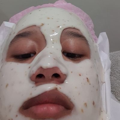 naurayera's profile picture. gajelas 😅