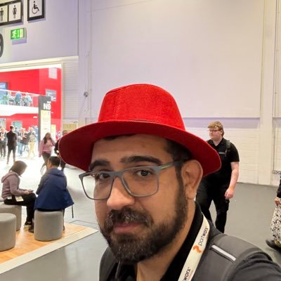 r_lanhellas's profile picture. Software Engineering at Itaú Unibanco
