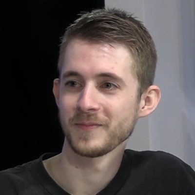 Youtuber jeux vidéo. Fidèle sujet de la Lyrie et de Riv. Ma compétence la plus développée est le déplacement silencieux, tel un chat noir la nuit.