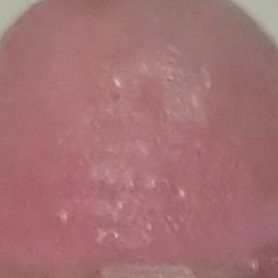 Bee632564064930's profile picture. 包莖屌 喜歡人家穿黑色和白色體育襪
想跟大家私訊換照／不約