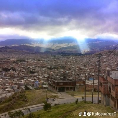 estudiante y trabajador de la empresa privada