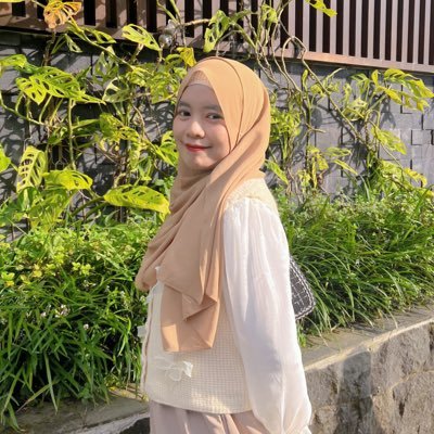 Beauty enthusiast 🌈 | st combination-sensitive | DM for collab/PR | part of @somethinctown #Nurishquad | my review #reviewbypuut ❥