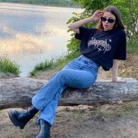 Ellie (@chitrabogati) 's Twitter Profile