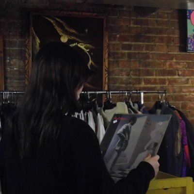 avesstape's profile picture. rrhs ‘27 | v cheer