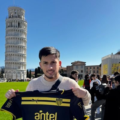 Rafagg08's profile picture. Es tu sueño quien lleva los hilos.