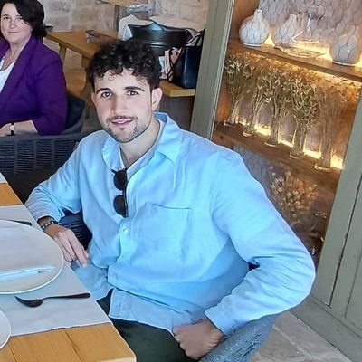 DomenicoG97's profile picture. 