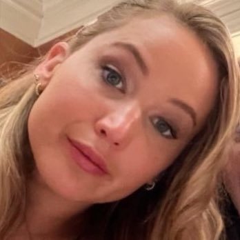 AlinaBecke25275's profile picture. American actress