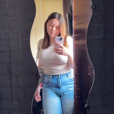 lanarnx's profile picture. @PLK75