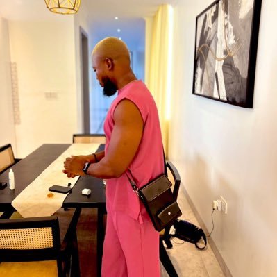 g3rarrdini's profile picture. Live and let live. YNWA