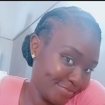 Jesus giurl❤️
Yoruba but Ayen annang💯
Building products & flaunting dimples